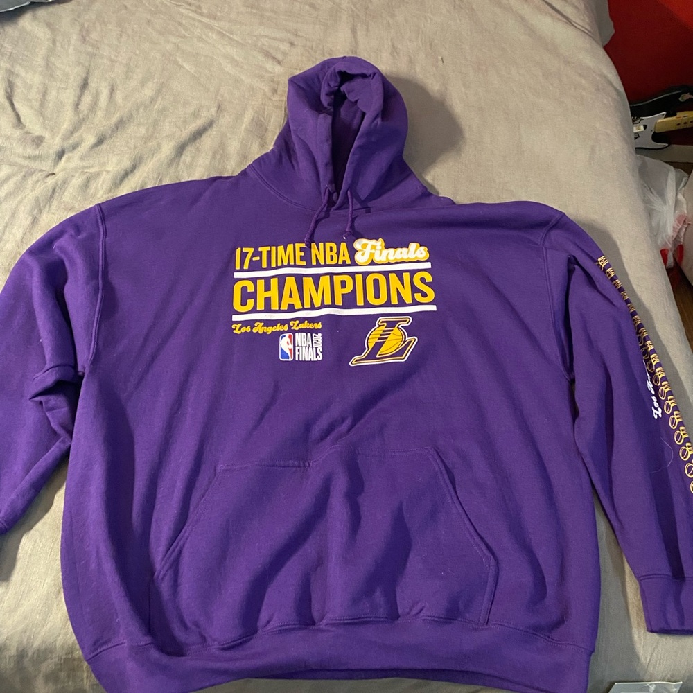 Fanatics Lakers 17th NBA championship hoodie
